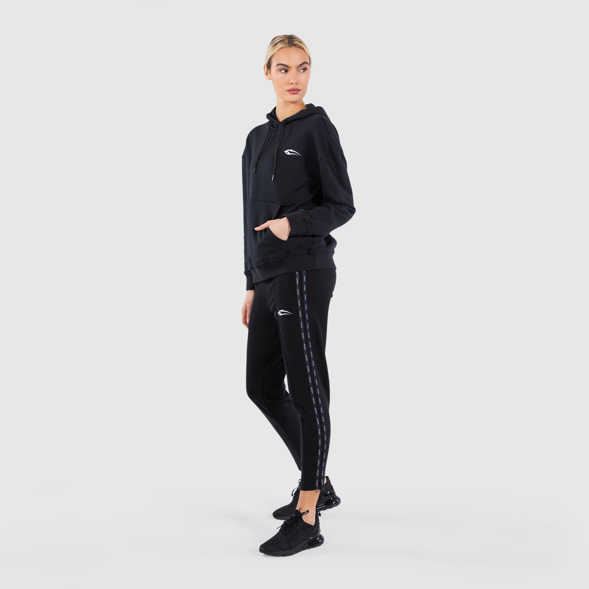 Sweatpants Carry